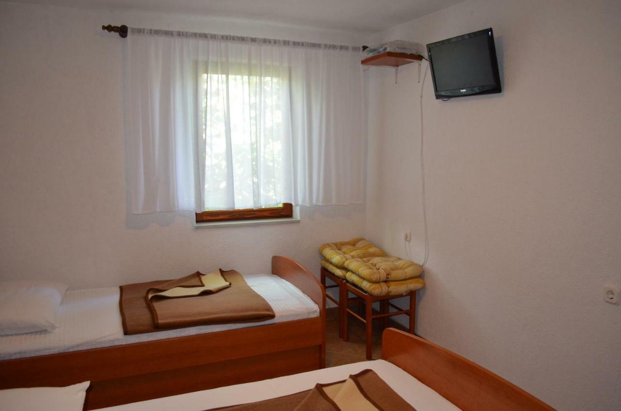 Draga Bašćanska Holiday Home Garina מראה חיצוני תמונה